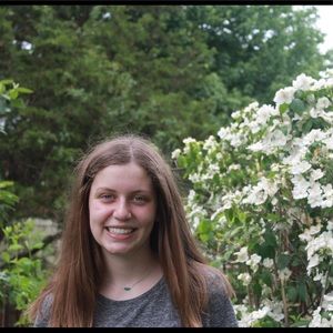 Meet your Posher, Rebecca